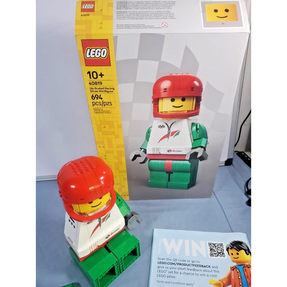 LEGO 40819 Up-Scaled Racing Driver Minifigure Built Complete Box Manual